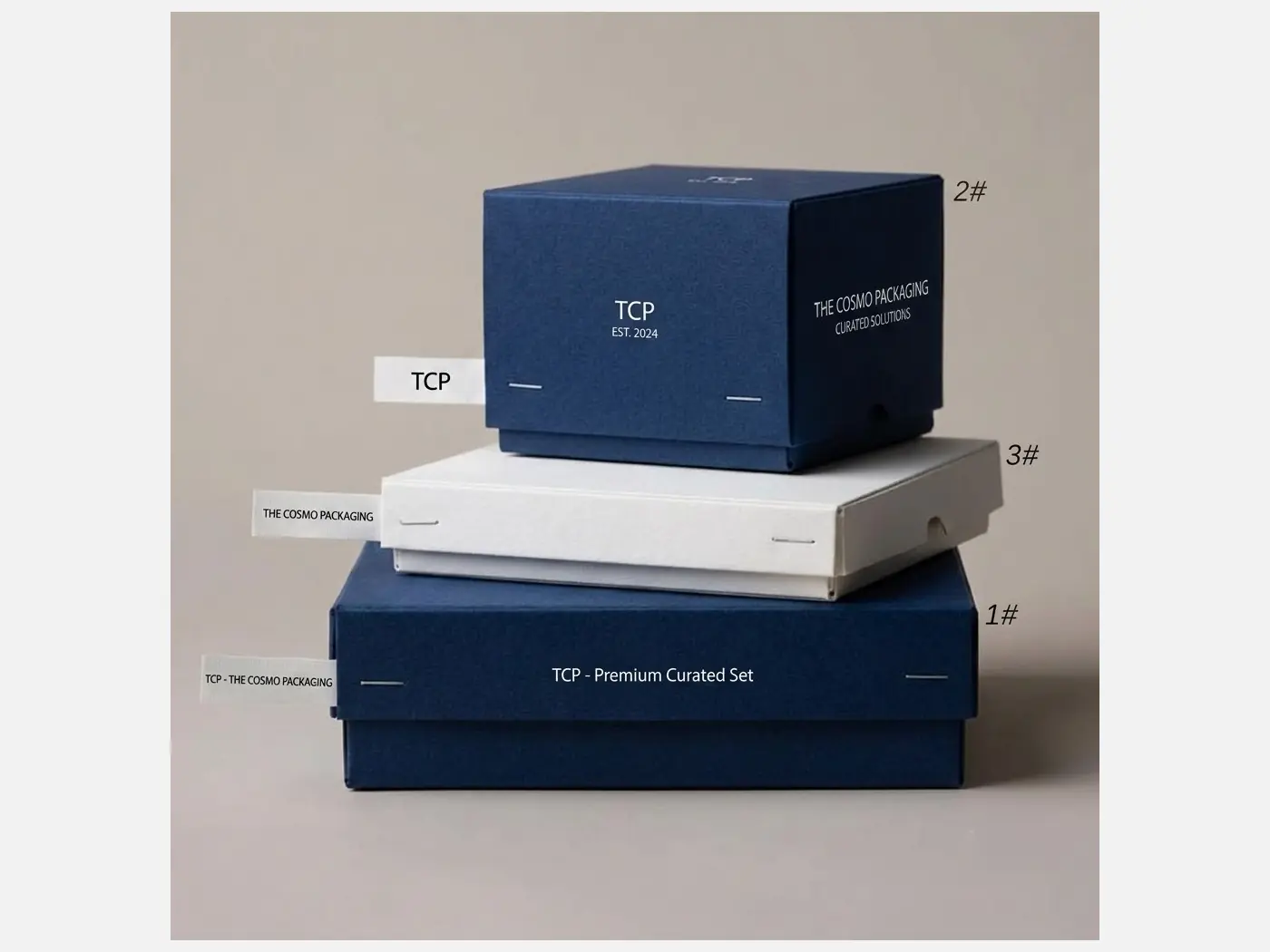 Two-piece lid and base box with a premium presentation structure